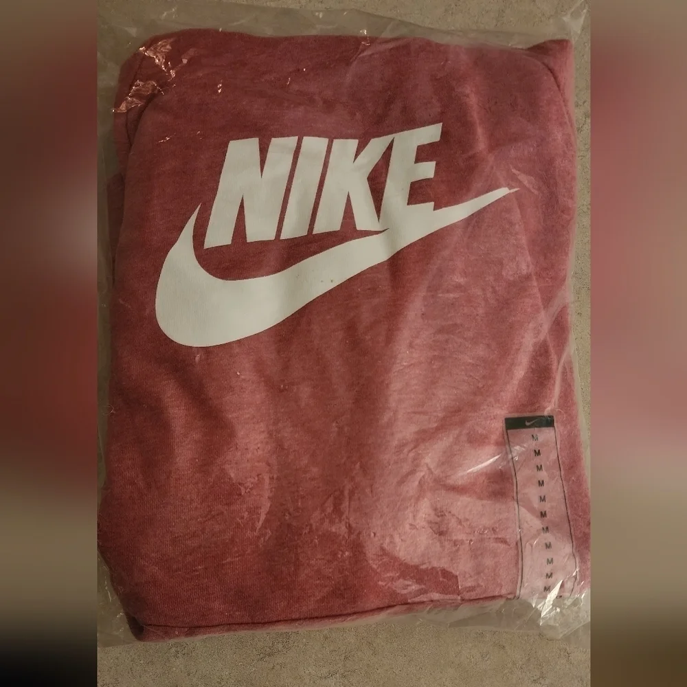 NIKE Hooded Pullover Long Sleeve Sweatshirt  M (NWT)